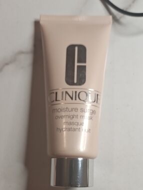 Clinique Moisture Surge Overnight Mask - Pale Pink Tube